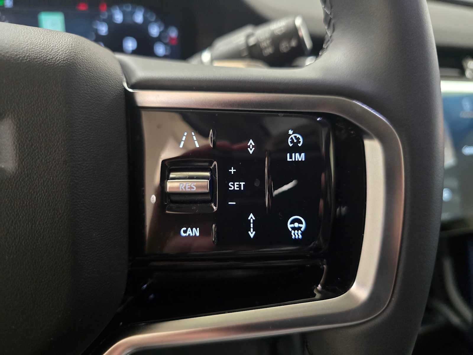 2025 Land Rover Discovery Sport S