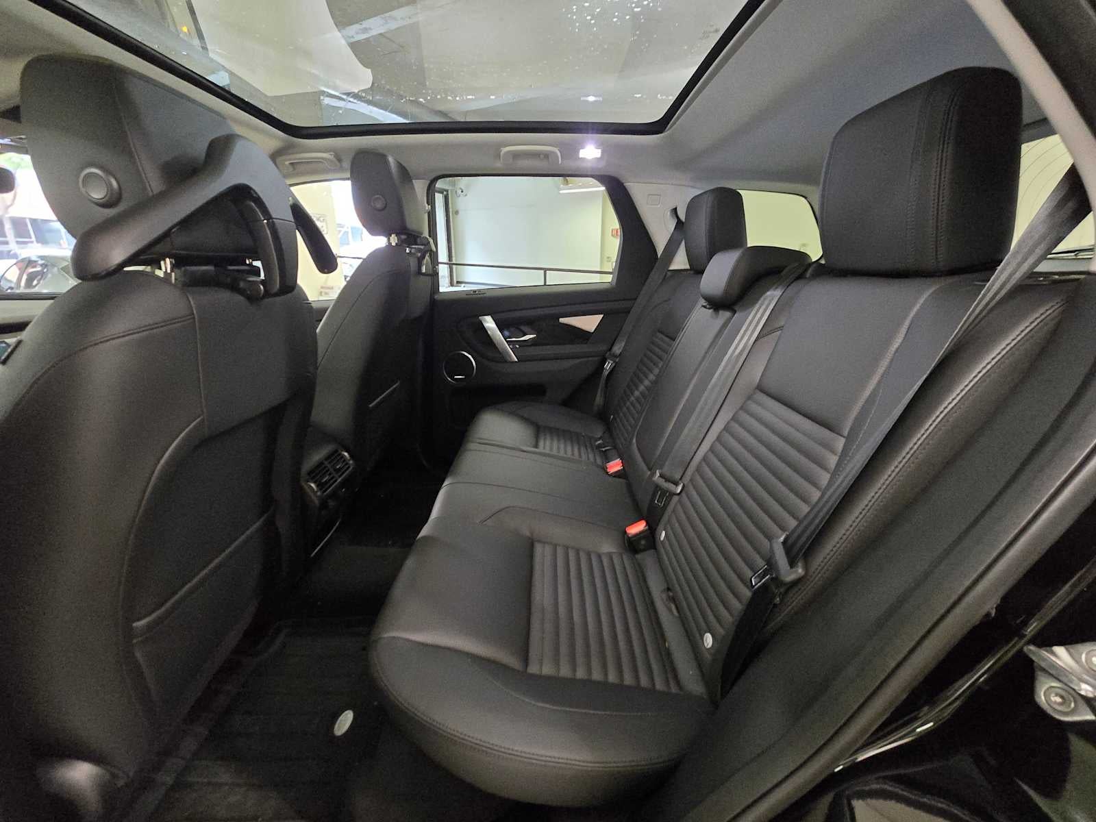 2025 Land Rover Discovery Sport S