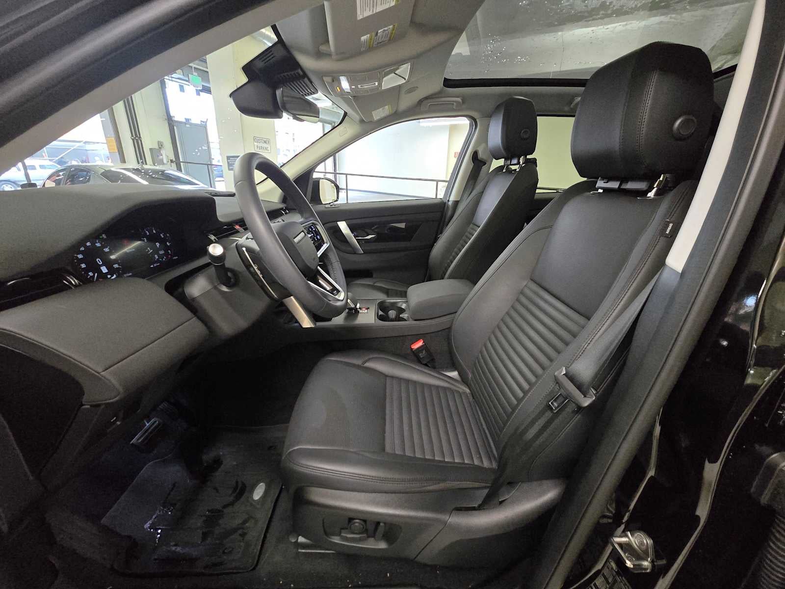 2025 Land Rover Discovery Sport S