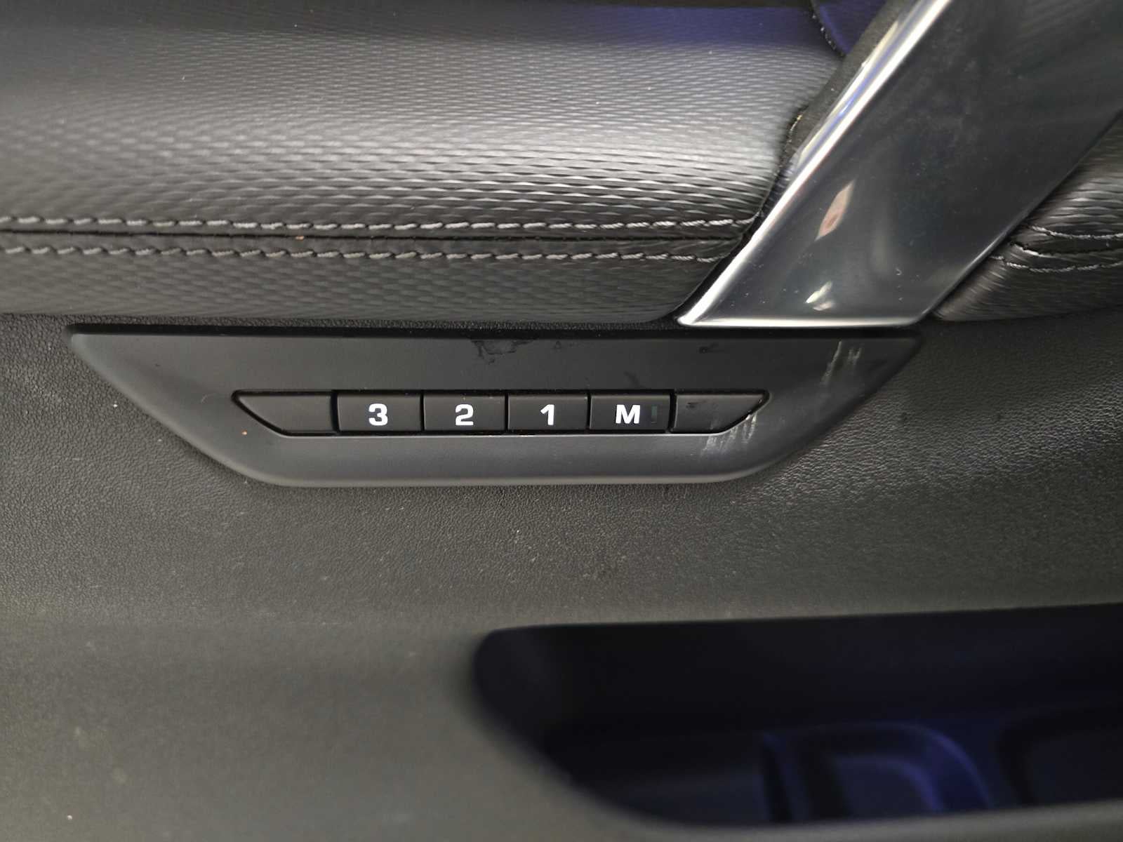 2025 Land Rover Discovery Sport Dynamic SE