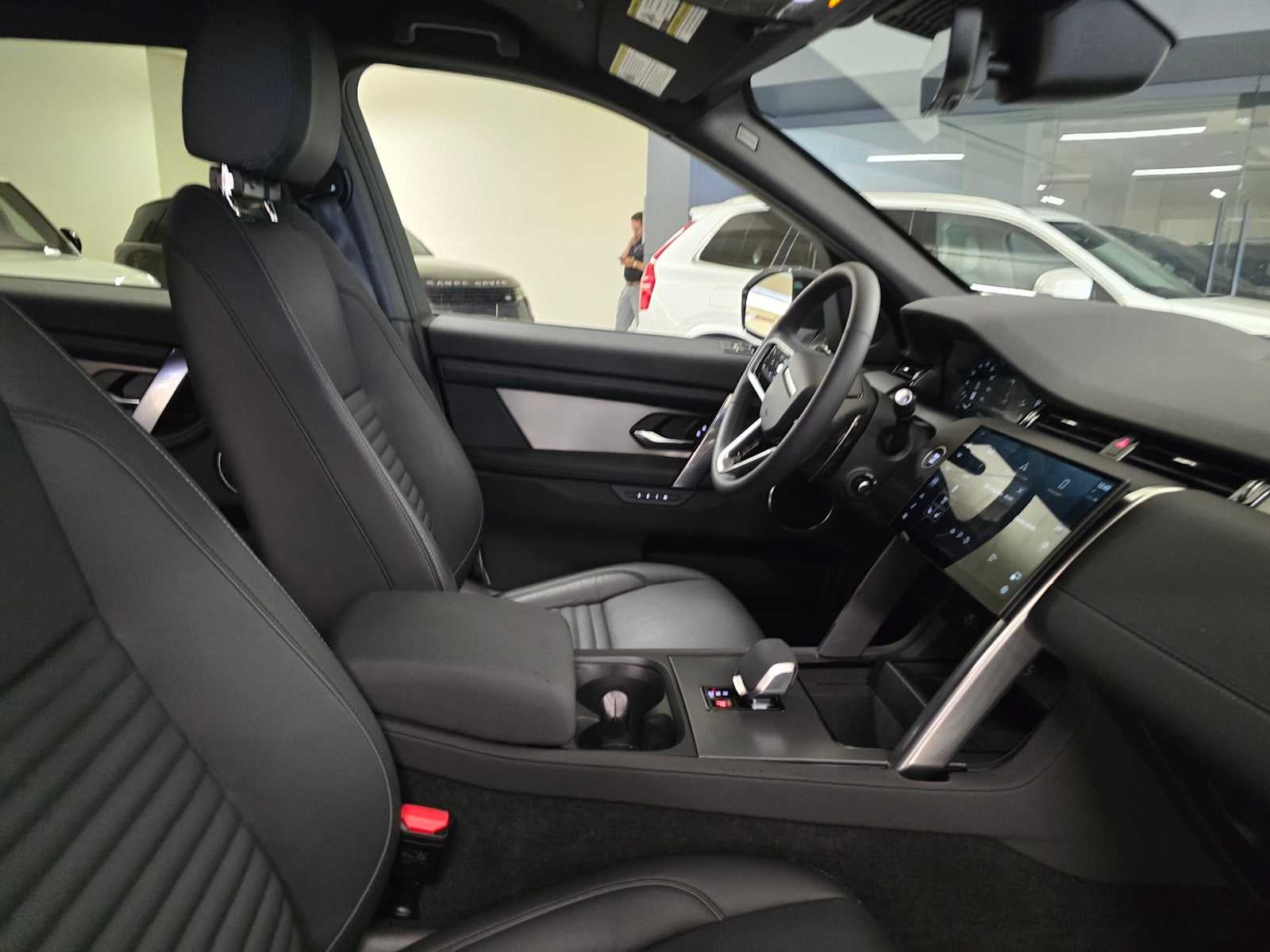 2025 Land Rover Discovery Sport Dynamic SE