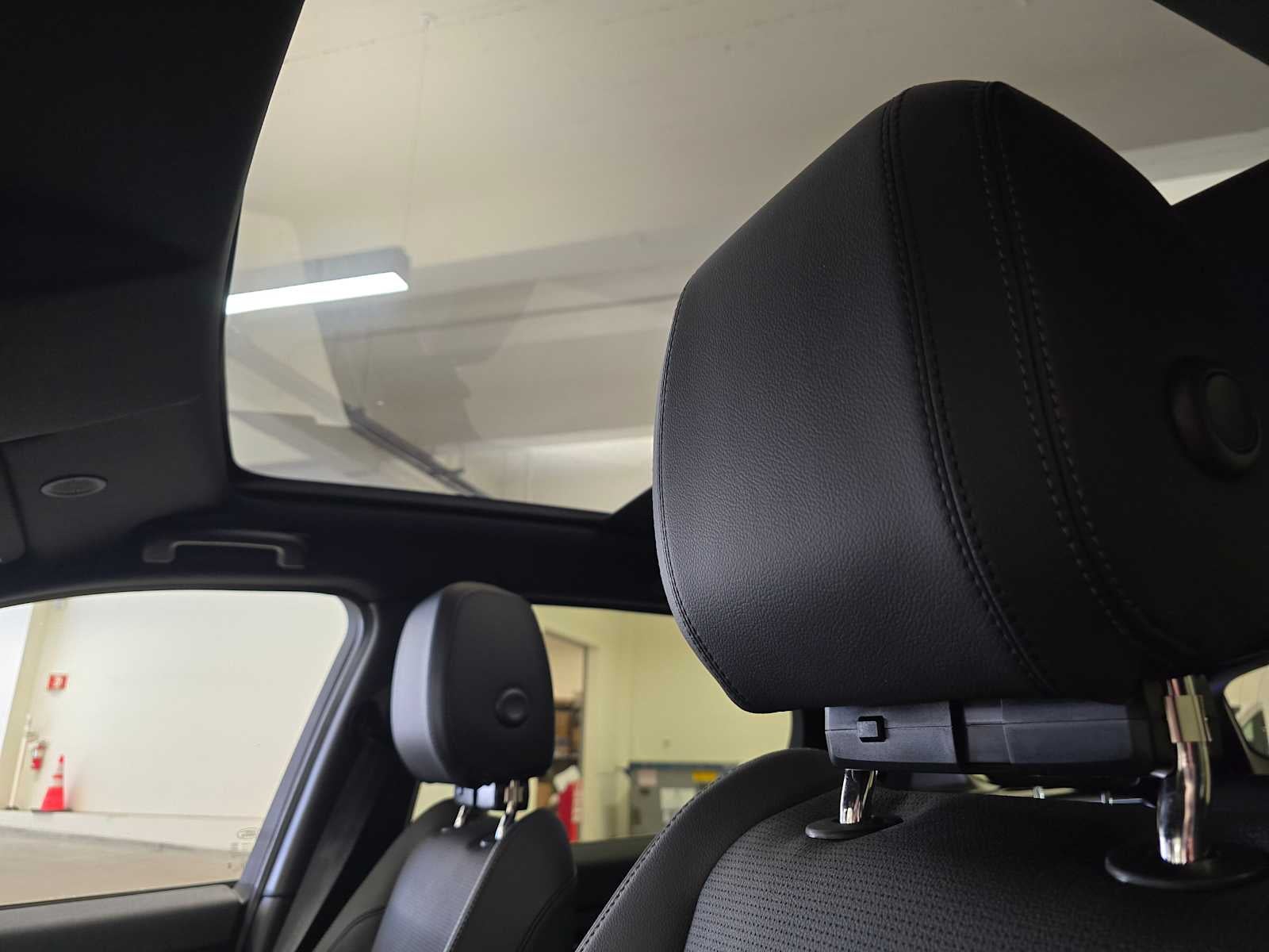 2025 Land Rover Discovery Sport Dynamic SE