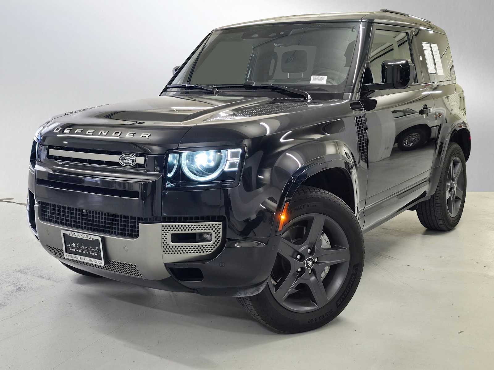 2025 Land Rover Defender X-Dynamic SE 90 P400
