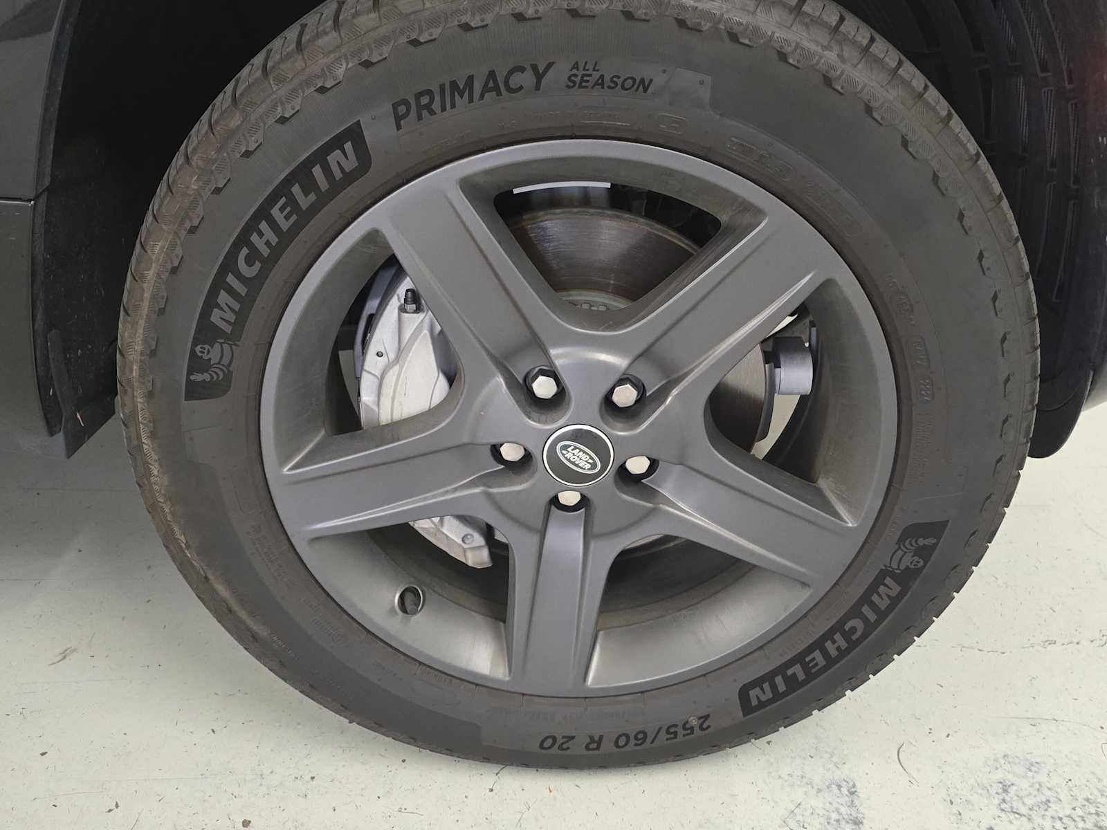 2025 Land Rover Defender X-Dynamic SE 90 P400