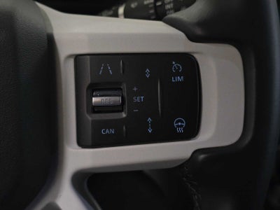 2025 Land Rover Defender X-Dynamic SE 90 P400