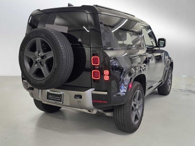 2025 Land Rover Defender X-Dynamic SE 90 P400