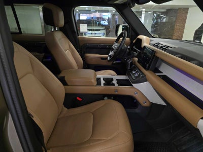 2025 Land Rover Defender X-Dynamic SE 110 P400