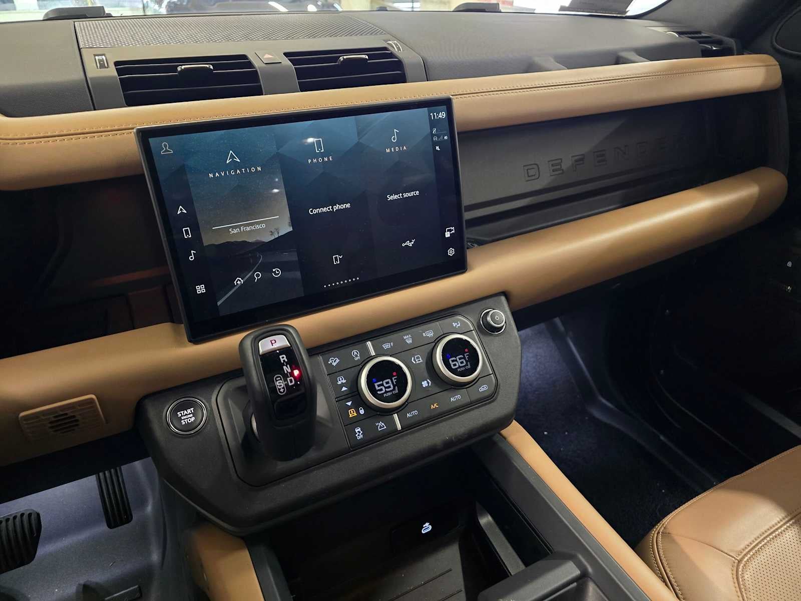 2025 Land Rover Defender X-Dynamic SE 130 P400