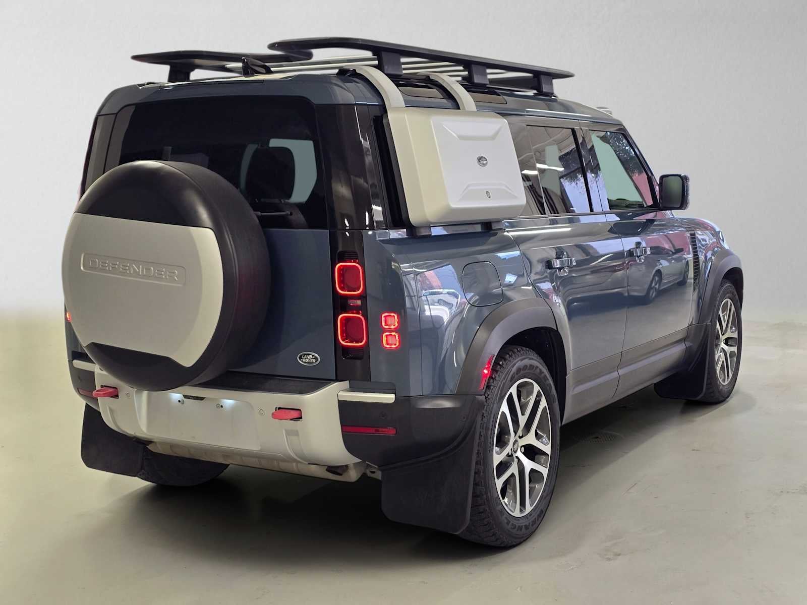 2020 Land Rover Defender HSE 110 AWD