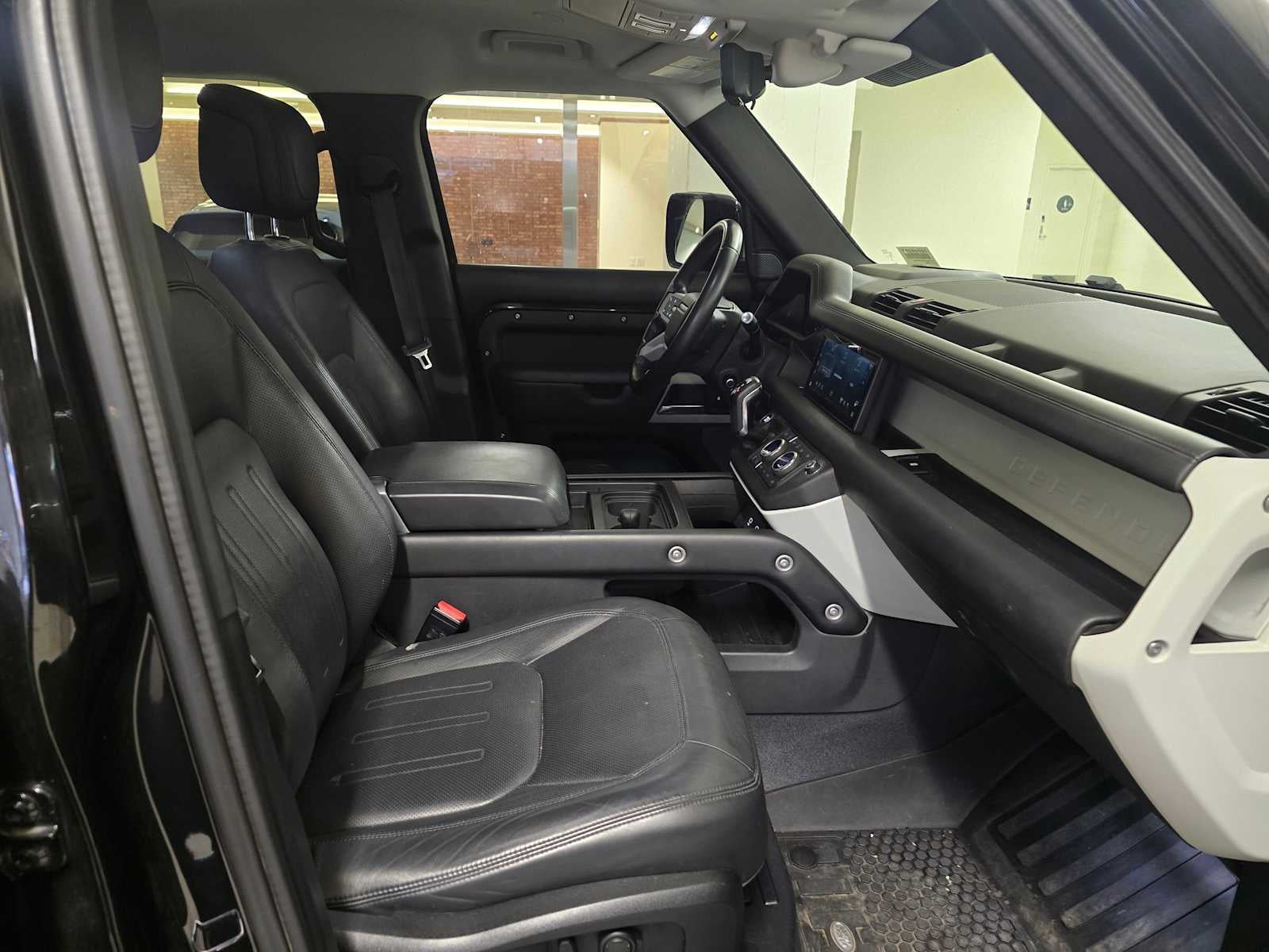 2020 Land Rover Defender HSE 110 AWD