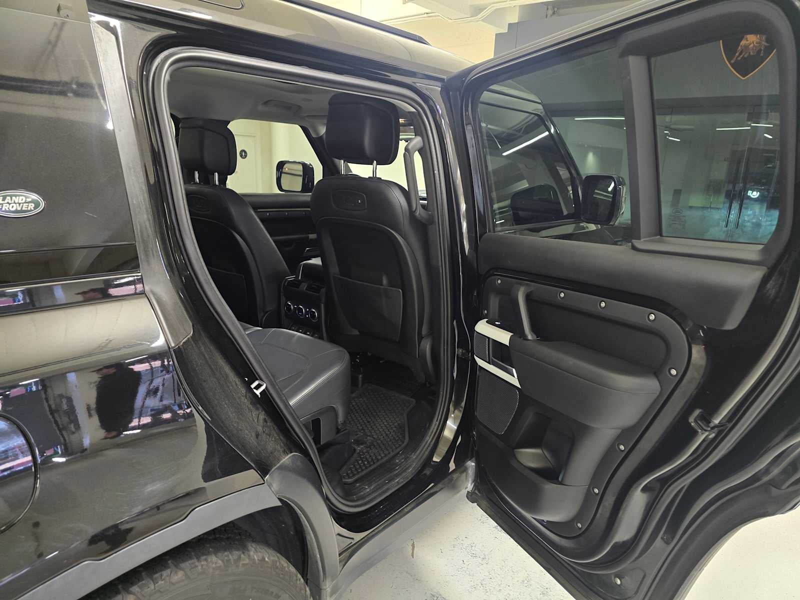 2020 Land Rover Defender HSE 110 AWD