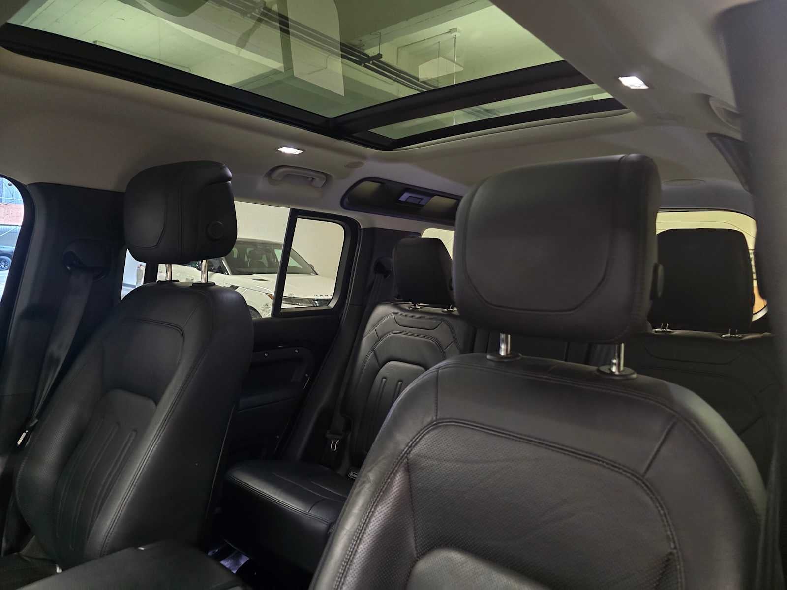 2020 Land Rover Defender HSE 110 AWD