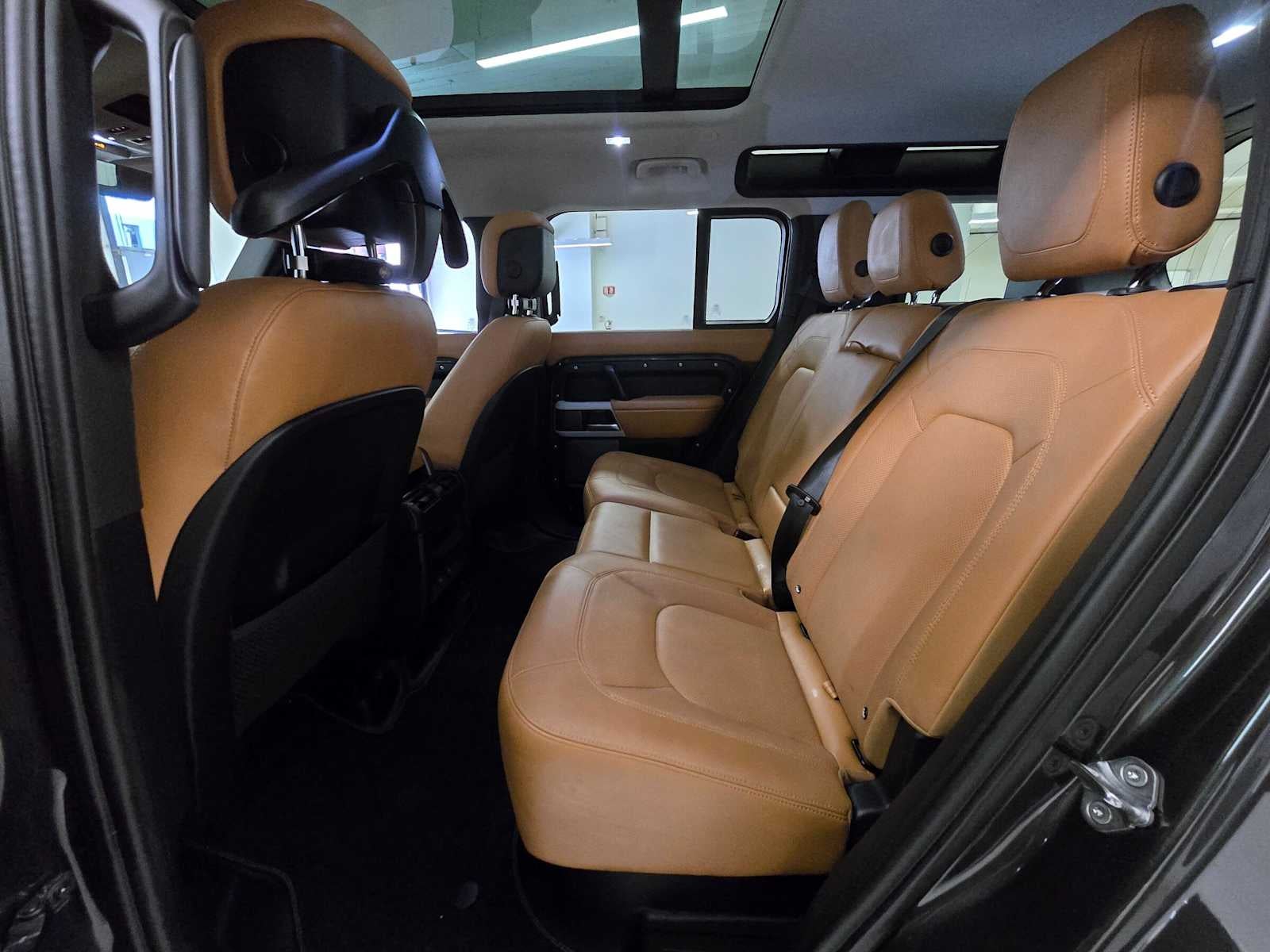 2024 Land Rover Defender S 110 P300