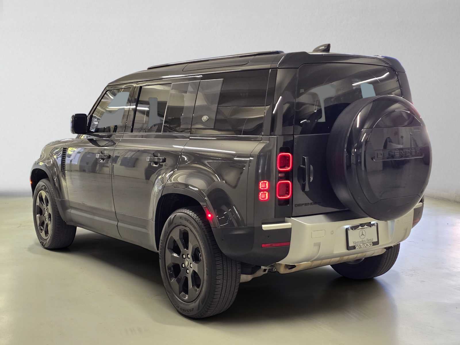 2024 Land Rover Defender S 110 P300
