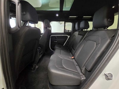 2025 Land Rover Defender S 110 P300