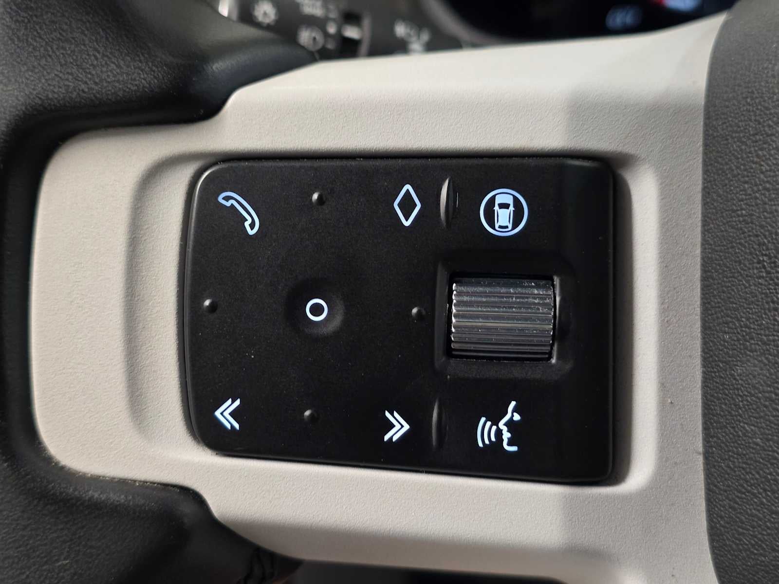 2025 Land Rover Defender S 110 P300