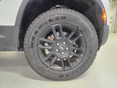 2025 Land Rover Defender S 110 P300