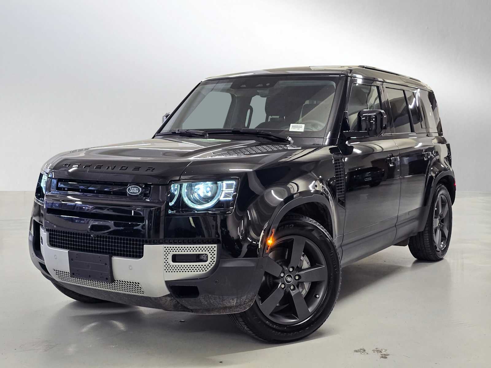 2025 Land Rover Defender S 110 P300