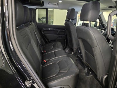 2025 Land Rover Defender S 110 P300