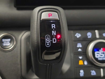 2025 Land Rover Defender S 110 P300