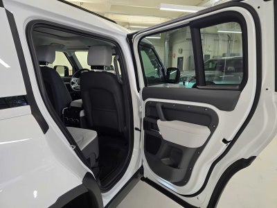 2025 Land Rover Defender S 130 P400