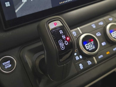 2025 Land Rover Defender S 130 P400