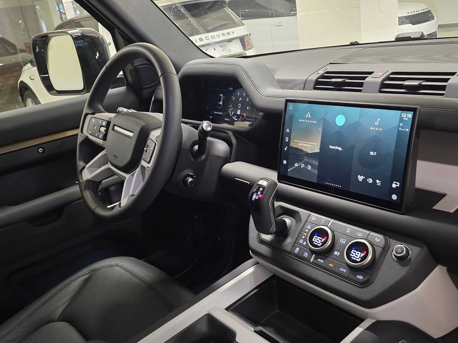 2025 Land Rover Defender S 130 P400