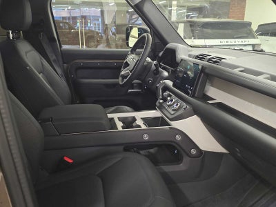 2025 Land Rover Defender S 130 P400