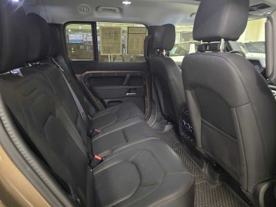 2025 Land Rover Defender S 130 P400