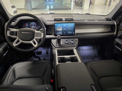 2025 Land Rover Defender S 130 P400