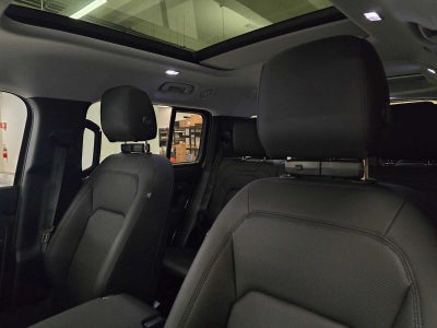2025 Land Rover Defender S 130 P400
