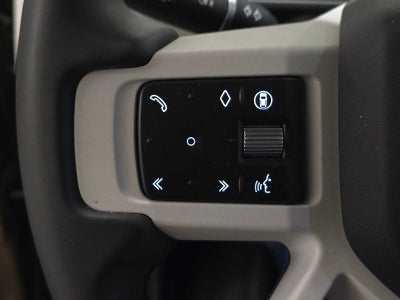 2025 Land Rover Defender S 130 P400