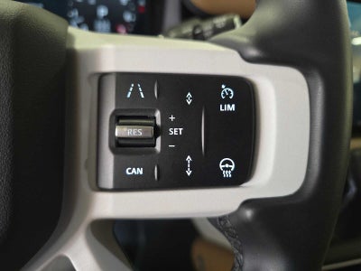 2025 Land Rover Defender S 130 P400