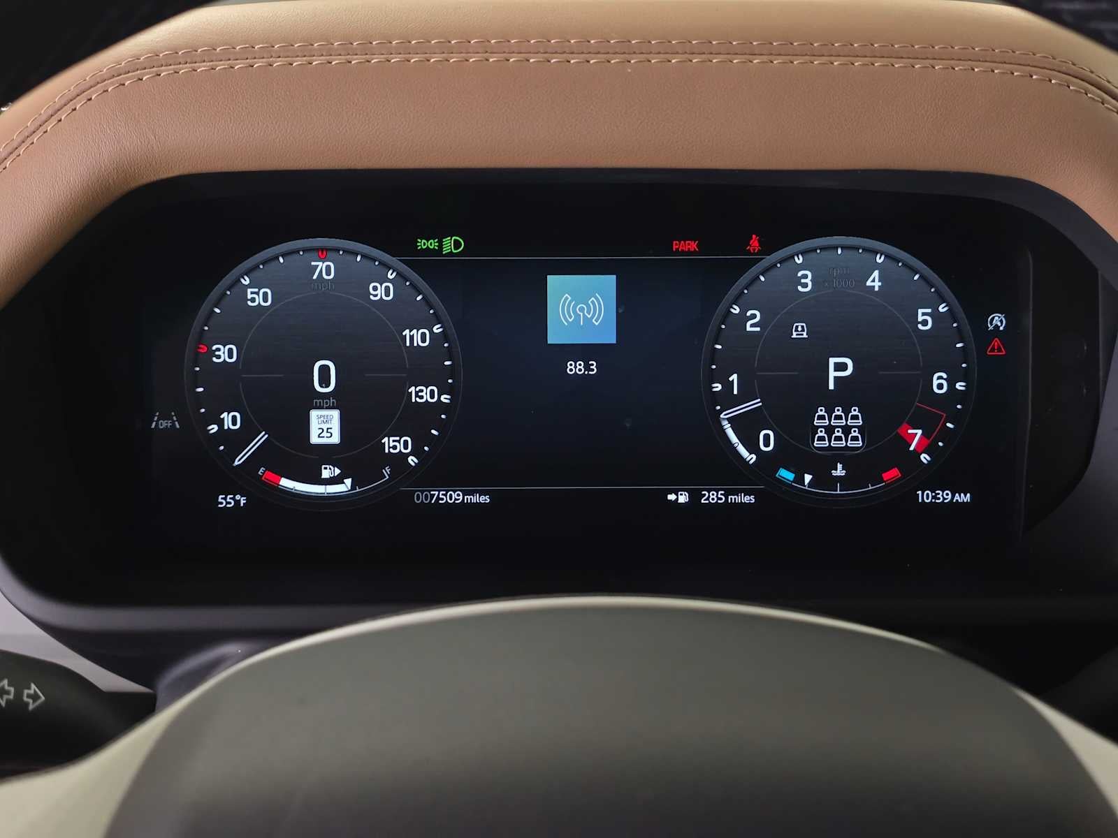 2025 Land Rover Defender S 130 P400