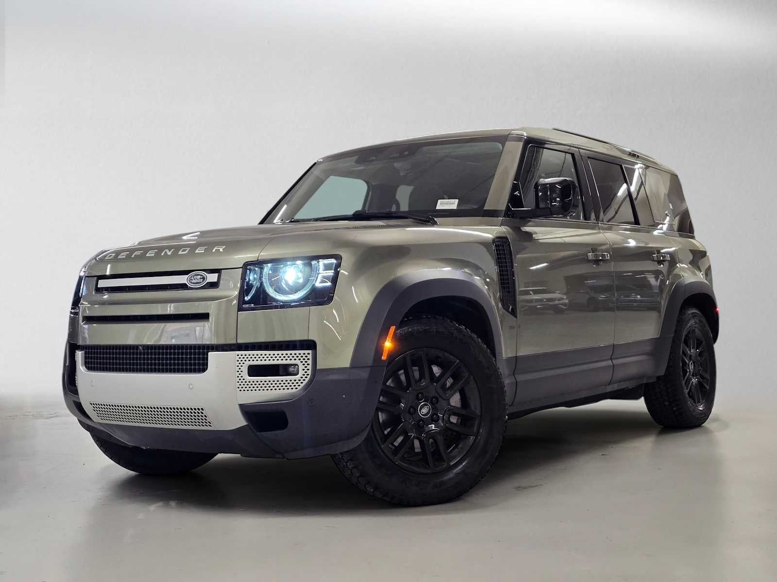 2023 Land Rover Defender SE 110 AWD