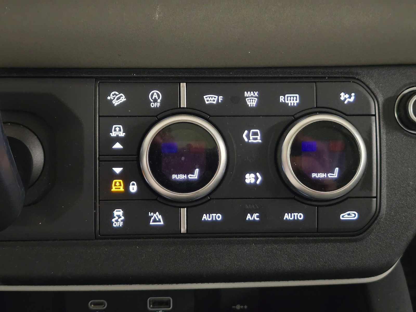 2023 Land Rover Defender SE 110 AWD