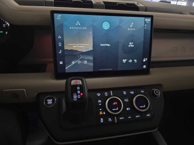 2023 Land Rover Defender SE 130 AWD