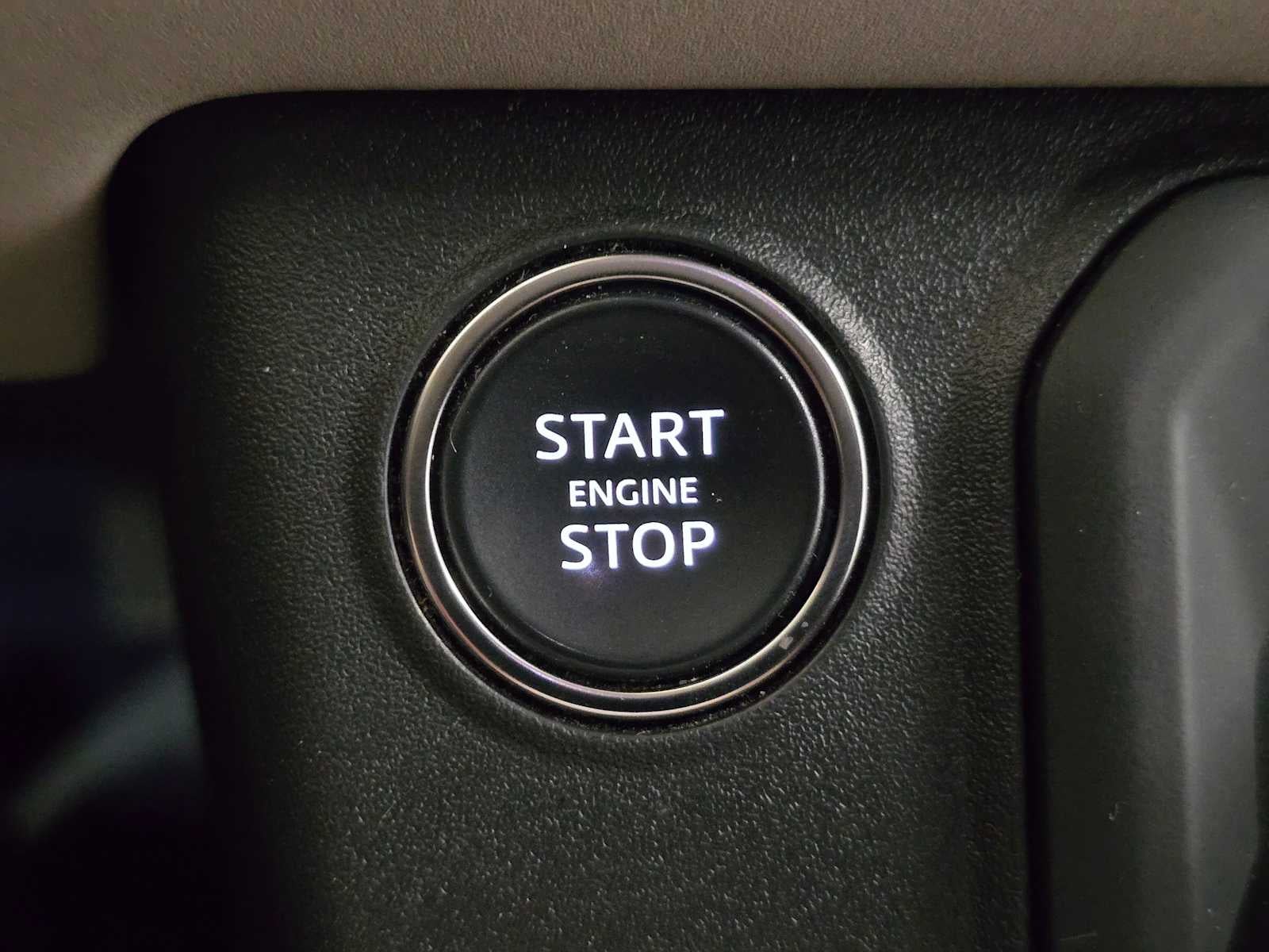 2023 Land Rover Defender SE 130 AWD