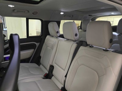 2023 Land Rover Defender SE 130 AWD
