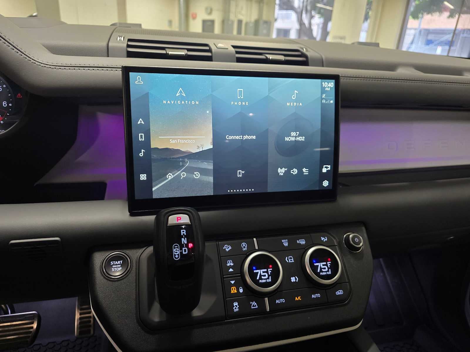 2023 Land Rover Defender SE 130 AWD