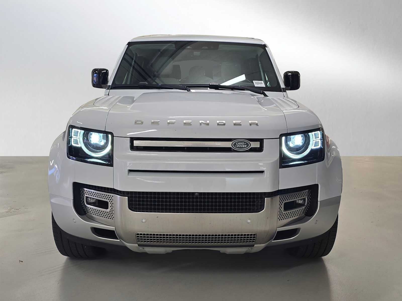 2023 Land Rover Defender SE 130 AWD