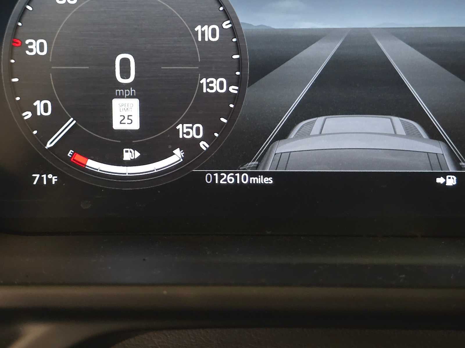 2024 Land Rover Defender Outbound 130 P400