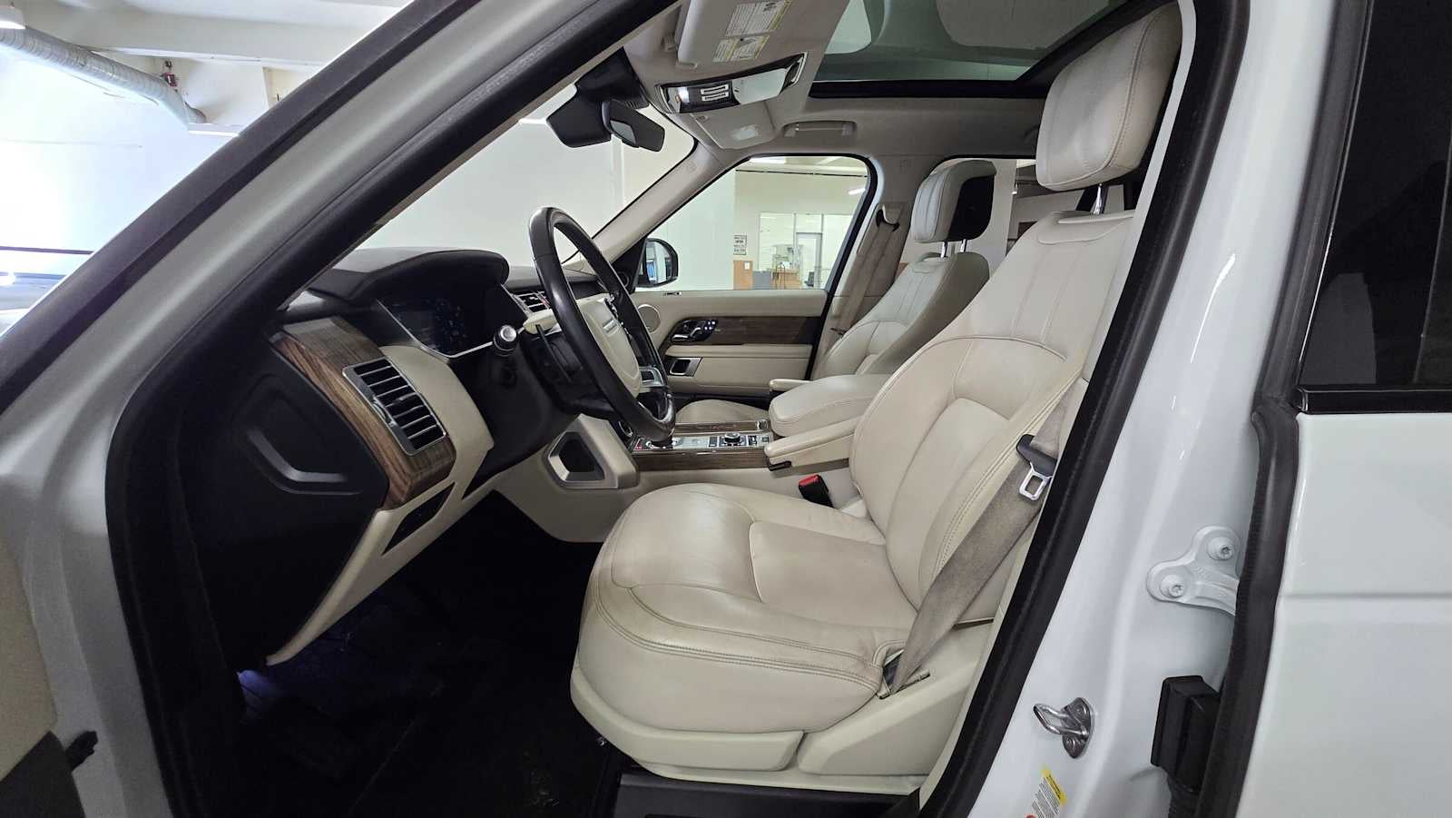 2019 Land Rover Range Rover V6 Supercharged SWB
