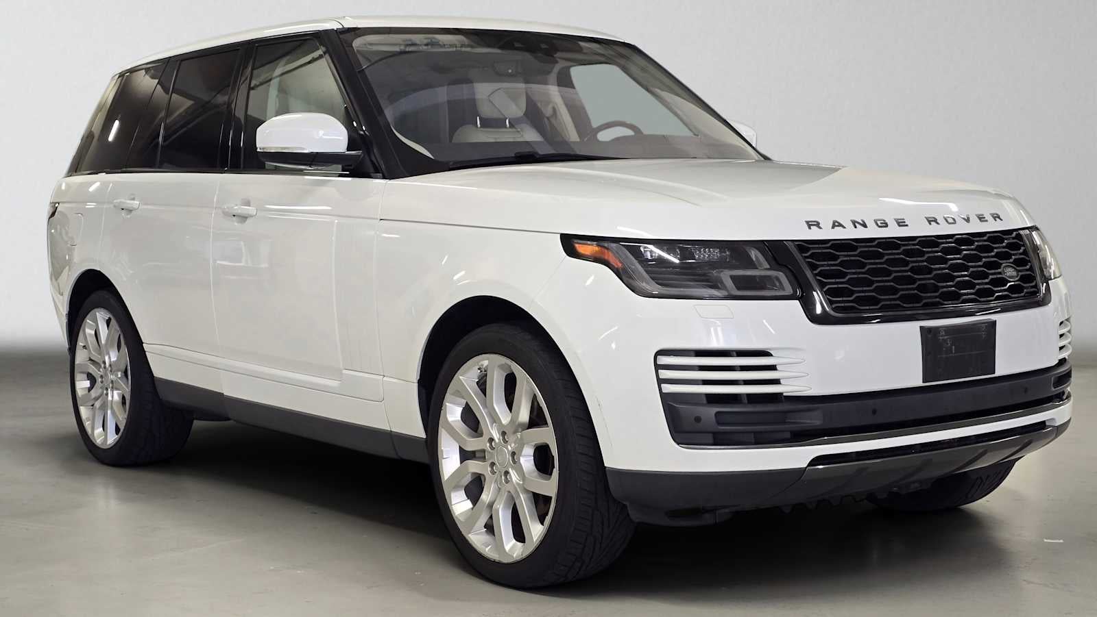 2019 Land Rover Range Rover V6 Supercharged SWB