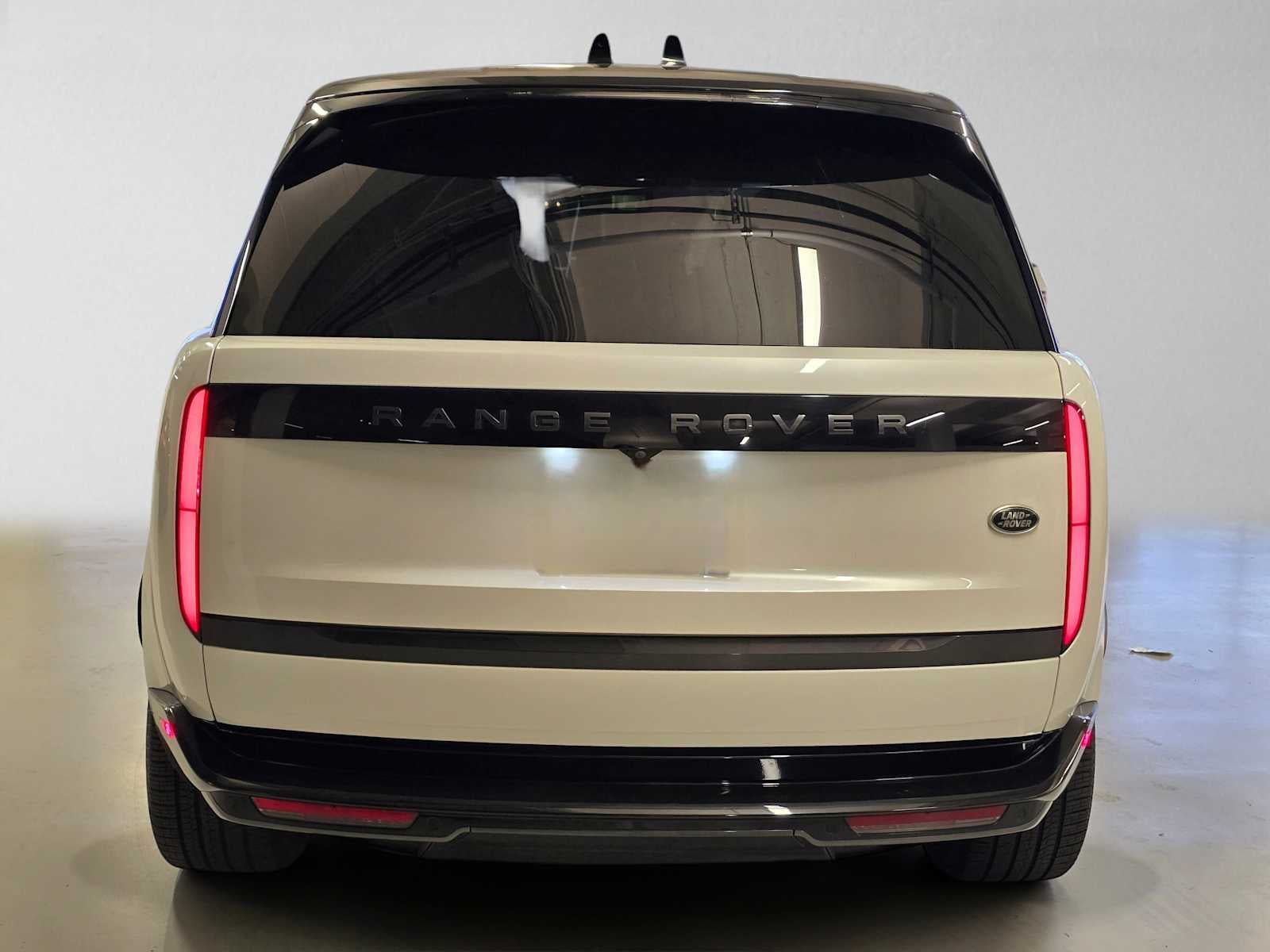 2023 Land Rover Range Rover Autobiography
