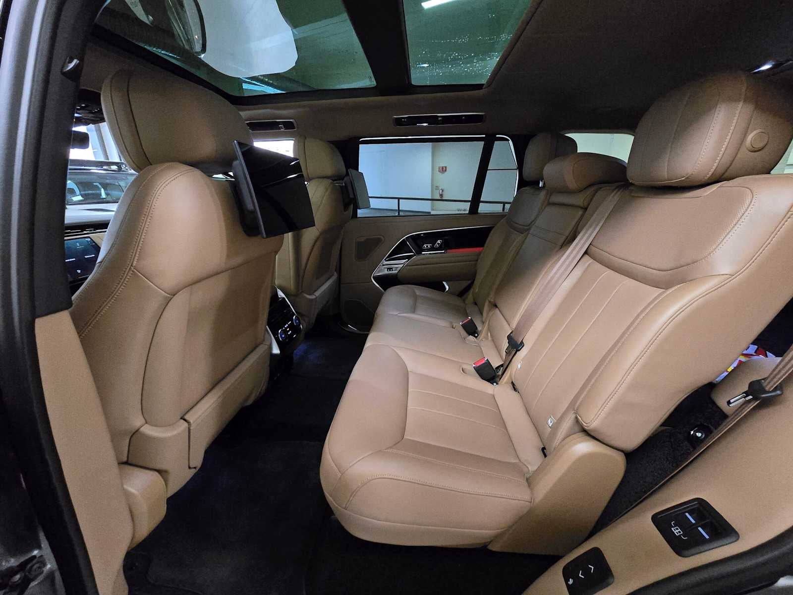 2023 Land Rover Range Rover Autobiography