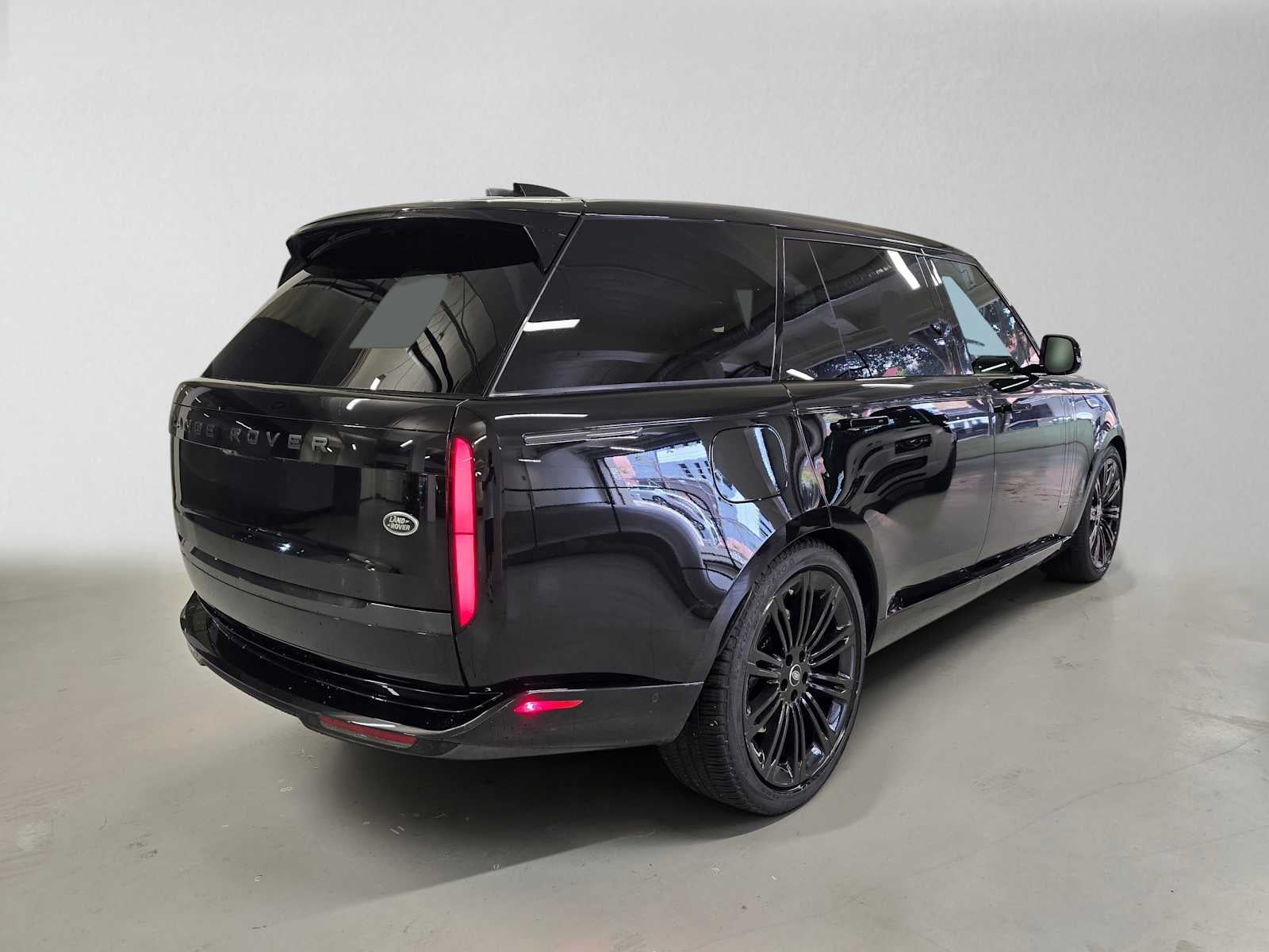 2023 Land Rover Range Rover Autobiography
