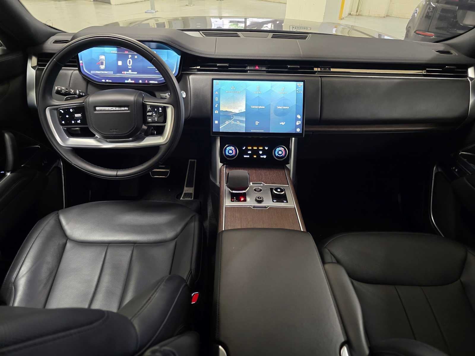 2023 Land Rover Range Rover SE