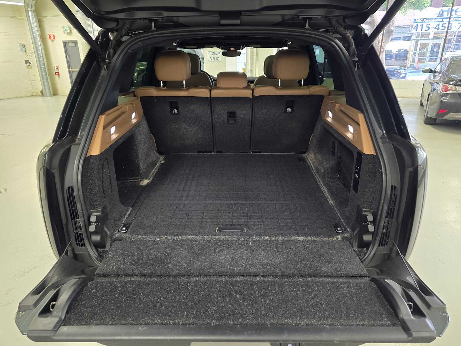 2023 Land Rover Range Rover SE