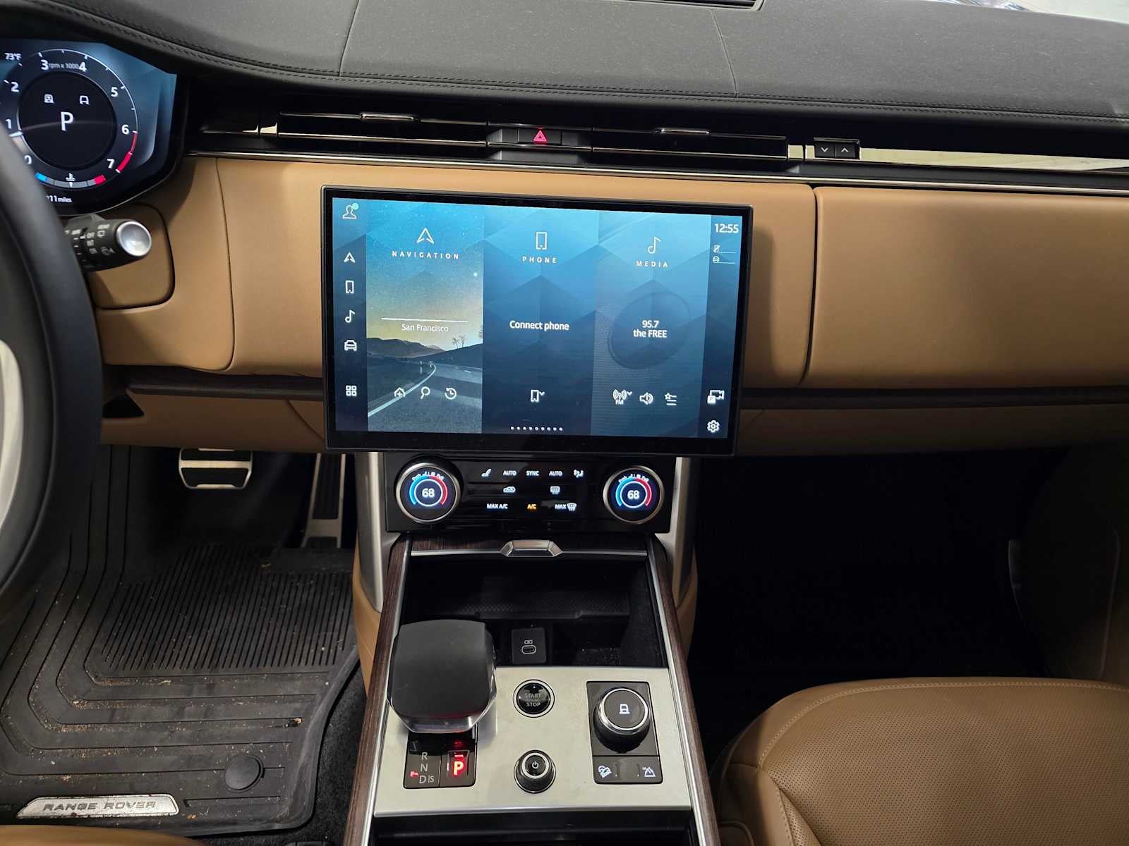 2023 Land Rover Range Rover SE